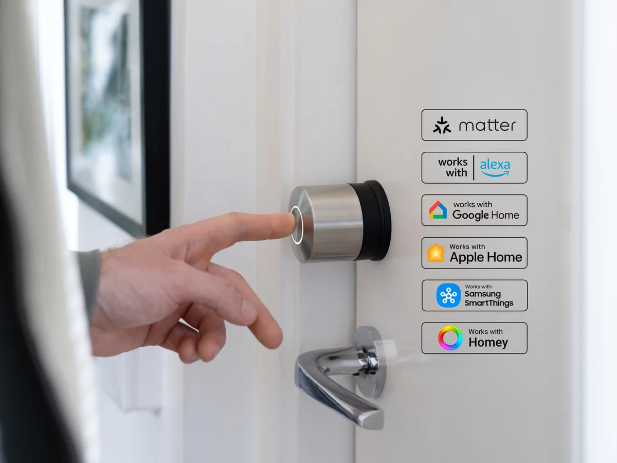 Nuki smart lock on a front door, with Matter, Alexa, Google Home, Apple Home, Samsung SmartThings and Homey logos